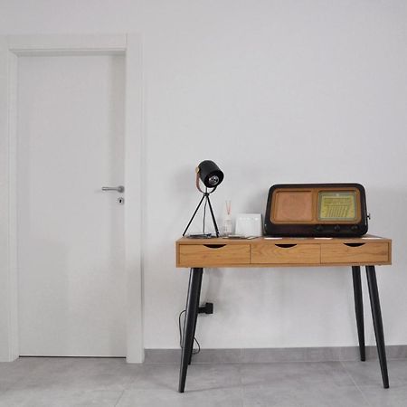 Sea Sound House Villa ซานตามโบรโจ ภายนอก รูปภาพ