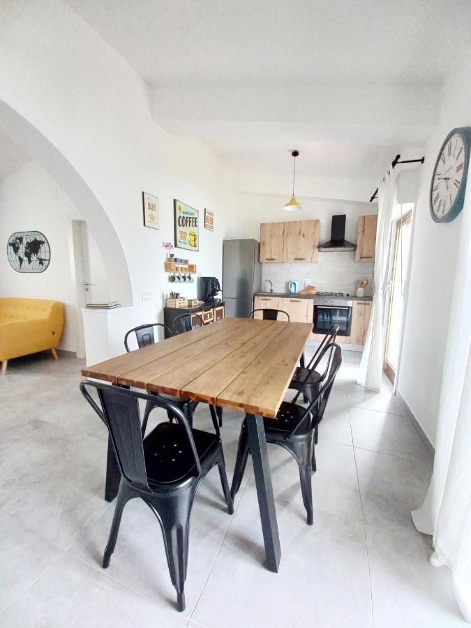 Sea Sound House Villa ซานตามโบรโจ ภายนอก รูปภาพ
